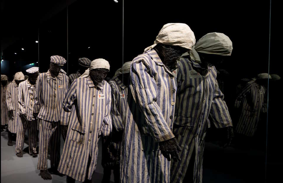 Poles in KL Auschwitz. In the Shadow of Extermination – Oświęcim during the German Occupation 1939–1945 - Auschwitz 2025 (2)