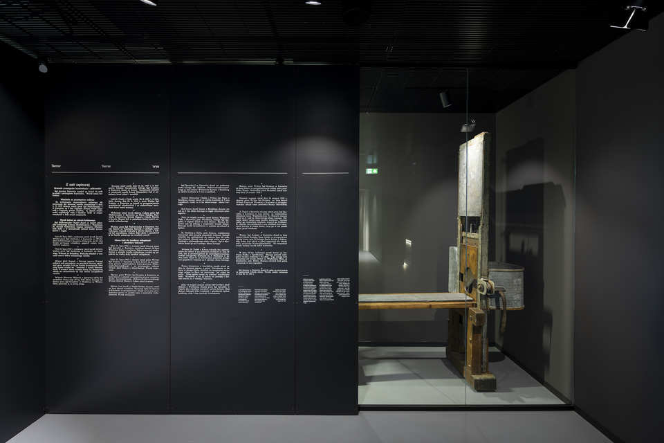 Poles in KL Auschwitz. In the Shadow of Extermination – Oświęcim during the German Occupation 1939–1945 - Auschwitz 2025 (1)