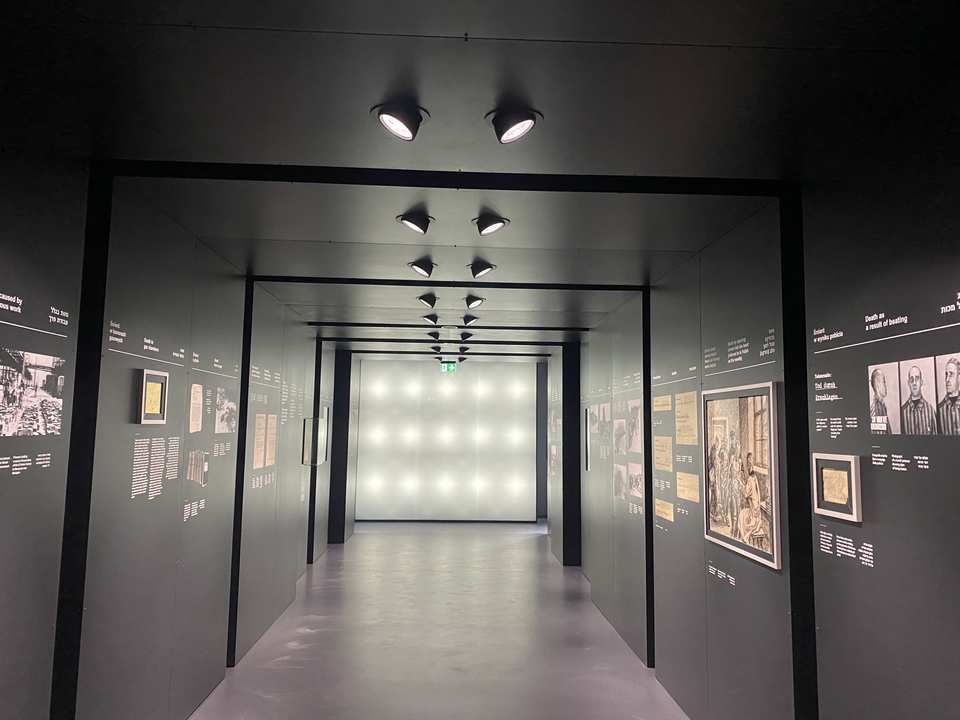 Poles in KL Auschwitz. In the Shadow of Extermination – Oświęcim during the German Occupation 1939–1945 - Auschwitz 2025 (3)