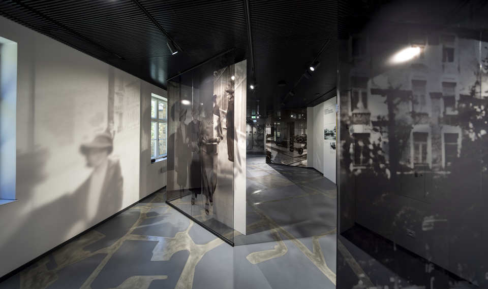 Poles in KL Auschwitz. In the Shadow of Extermination – Oświęcim during the German Occupation 1939–1945 - Auschwitz 2025 (4)