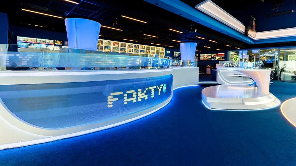 TV STUDIO TVN24/FAKTY - Warsaw / Poland 2025 (19)
