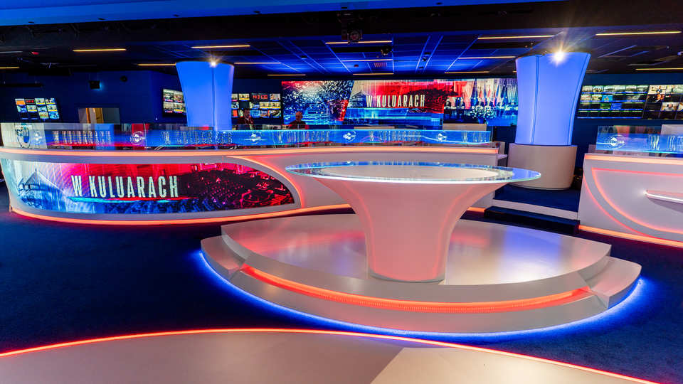 TV STUDIO TVN24/FAKTY - Warsaw / Poland 2025 (3)