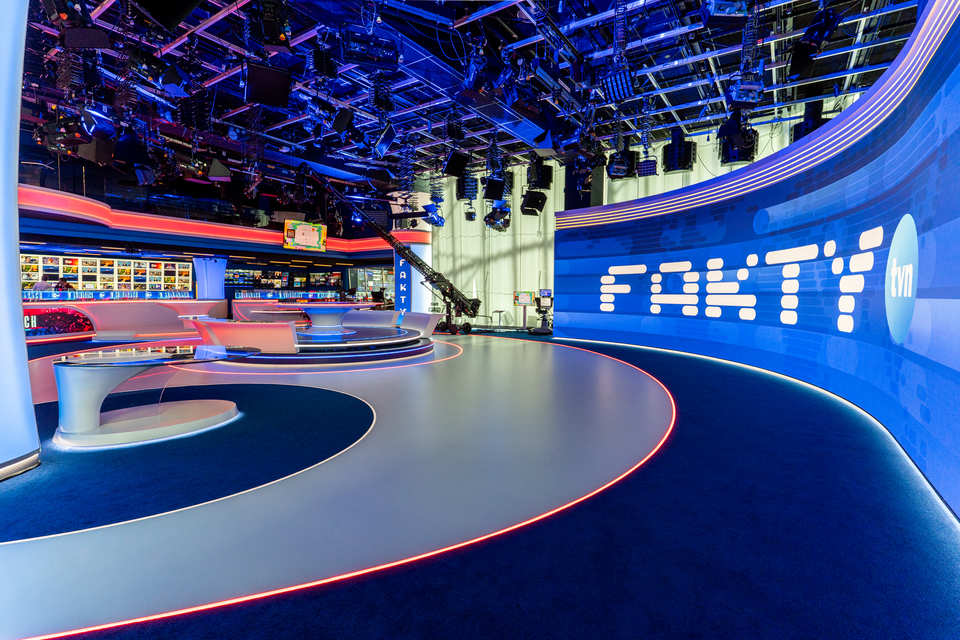 TV STUDIO TVN24/FAKTY - Warsaw / Poland 2025 (5)