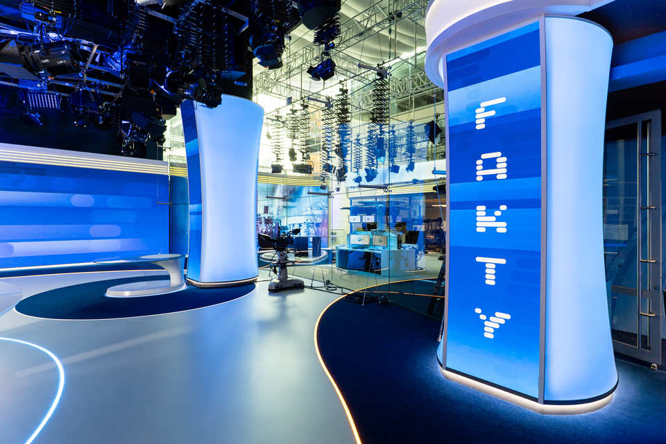 TV STUDIO TVN24/FAKTY - Warsaw / Poland 2025 (6)