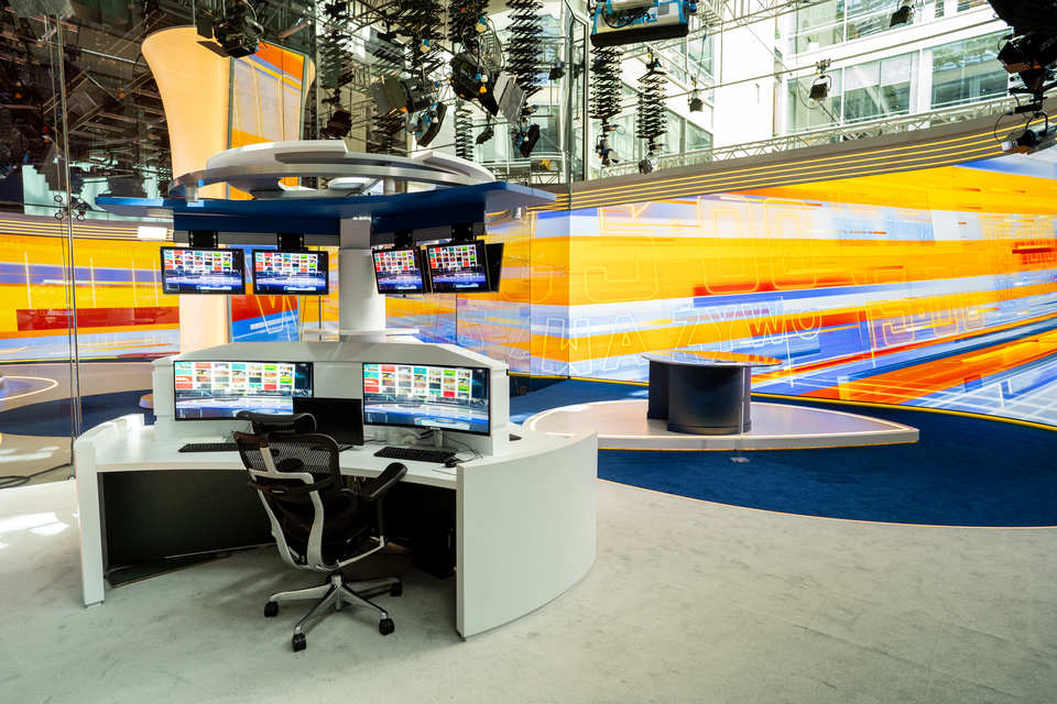 TV STUDIO TVN24/FAKTY - Warsaw / Poland 2025 (23)